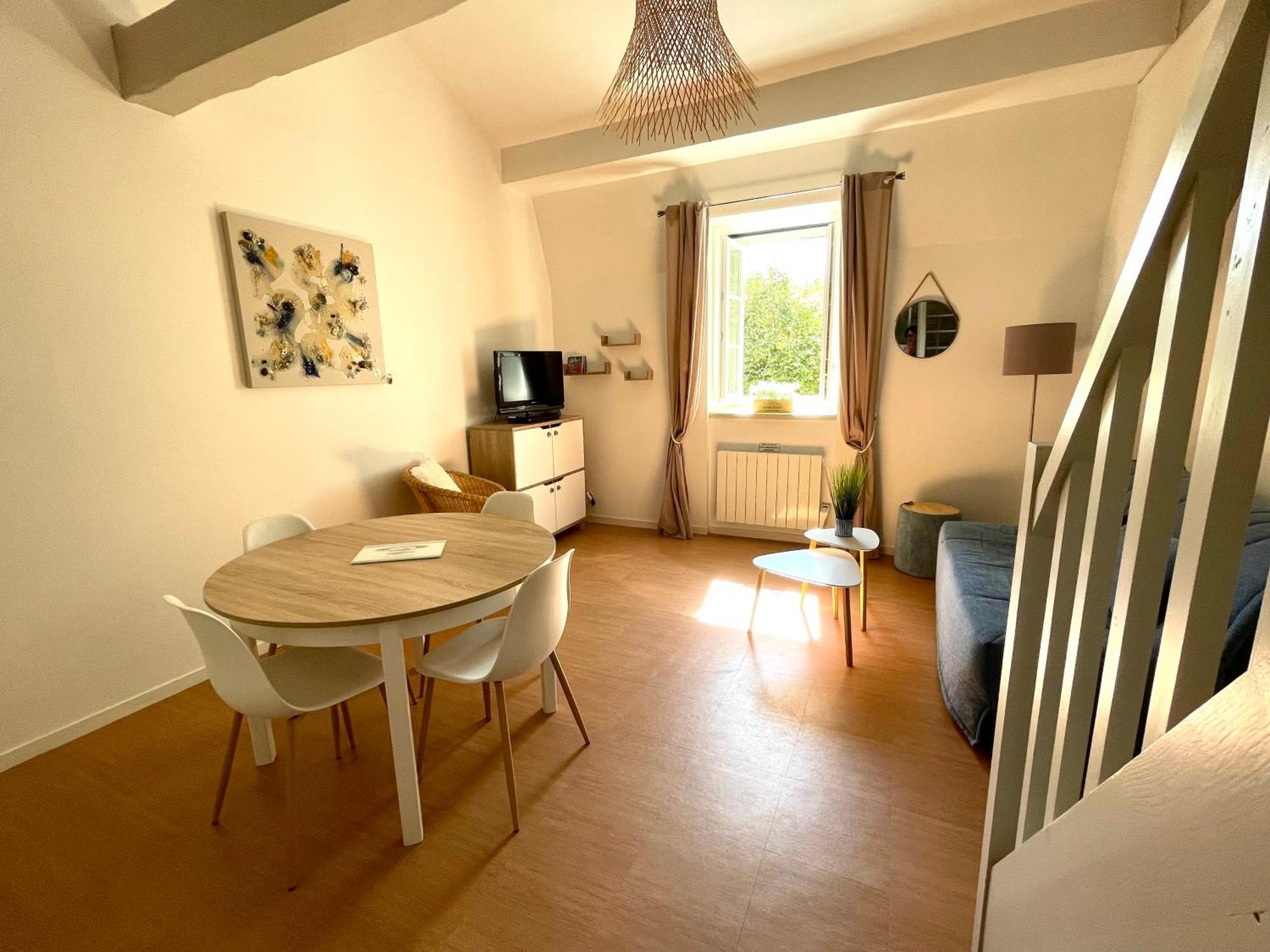 Proche Cure Thermale ,2 Couchages 160, Duplex 39M2 Rochefort  Exteriör bild